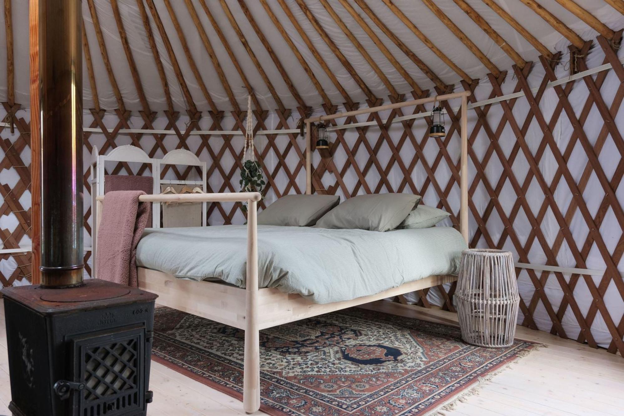 Bed and Breakfast Yurt Klyndobbe Veenwoudsterwal Zewnętrze zdjęcie